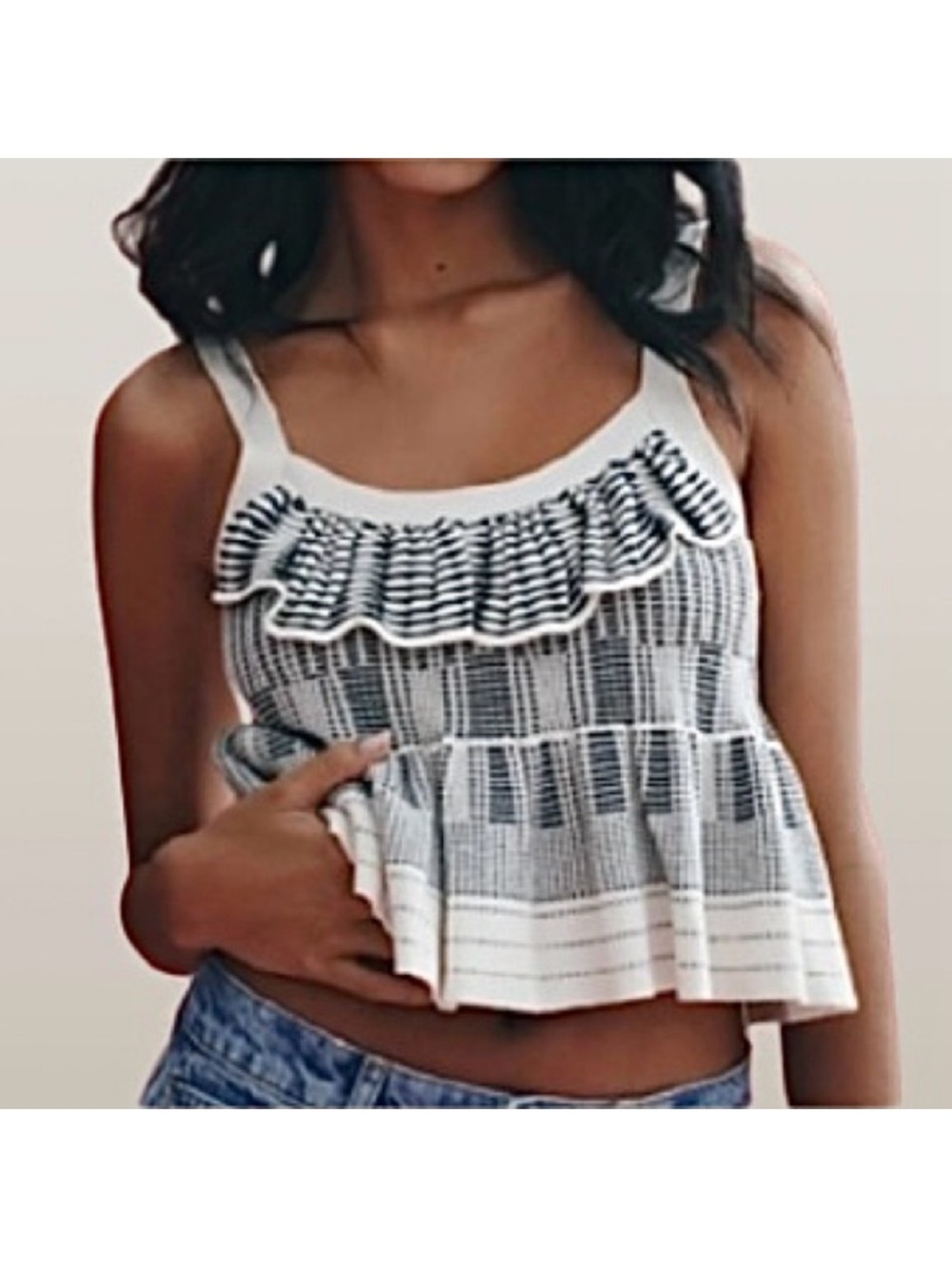 🆕- Anthropologie Babydoll Ruffle Sweater Tank. Size: small